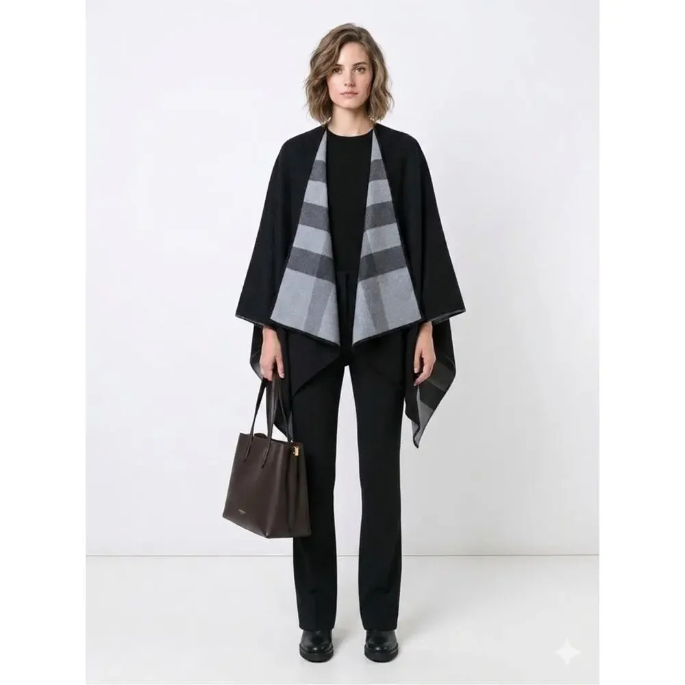 Burberry 100 wool Black & Gray Reversible Cape New